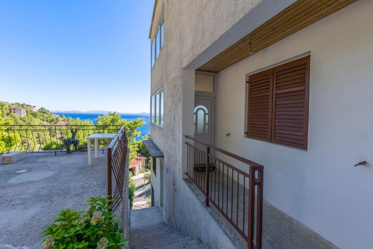 Apartments Lile Brela Exterior photo